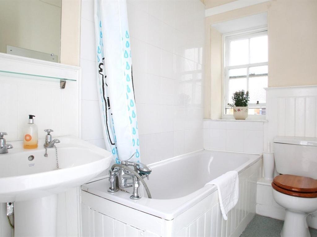 Glasgow City Charlotte Service Aparments Номер фото