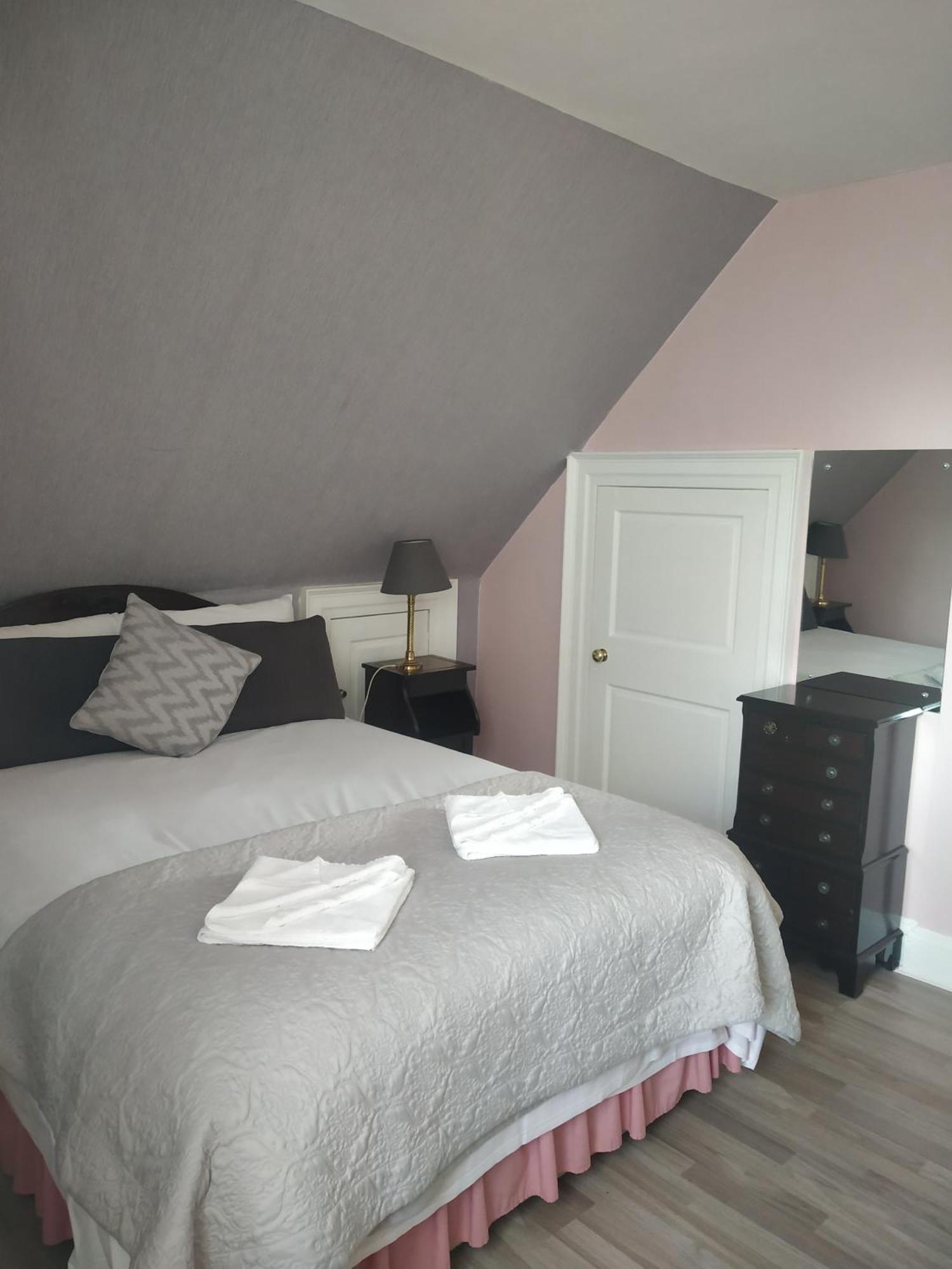 Glasgow City Charlotte Service Aparments Экстерьер фото