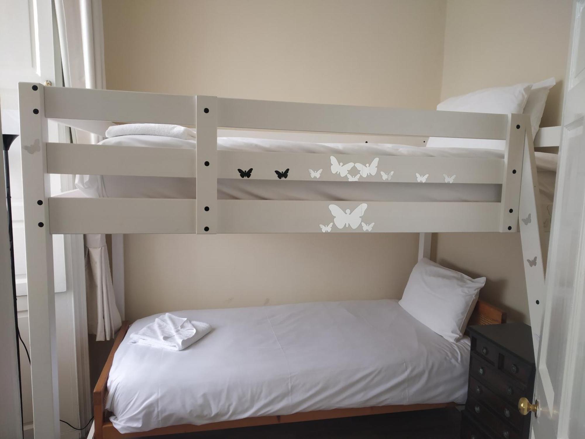 Glasgow City Charlotte Service Aparments Экстерьер фото